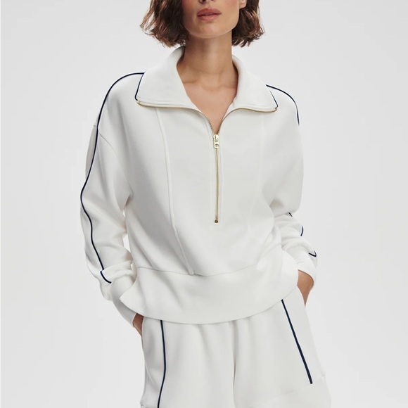 Vuori Tops - Vuori Davenport White Half-Zip Pullover with Navy Accents